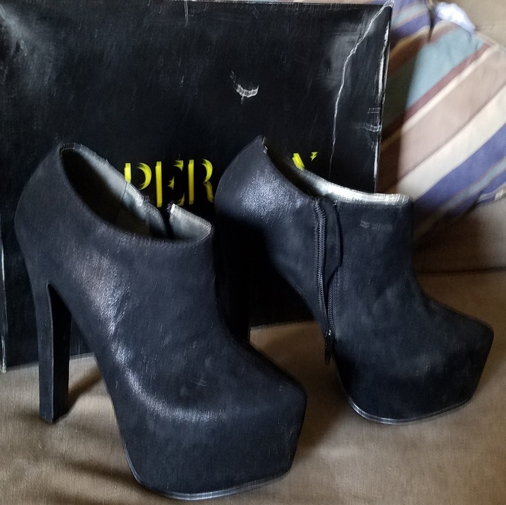 Black booty silky style material stiletto